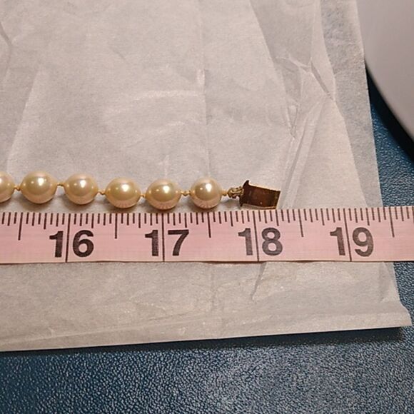 Vintage Vendome Floral Clasp Cream Pearl Knotted Necklace Cottagecore - Picture 8 of 10